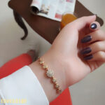 دستبند نگین دار