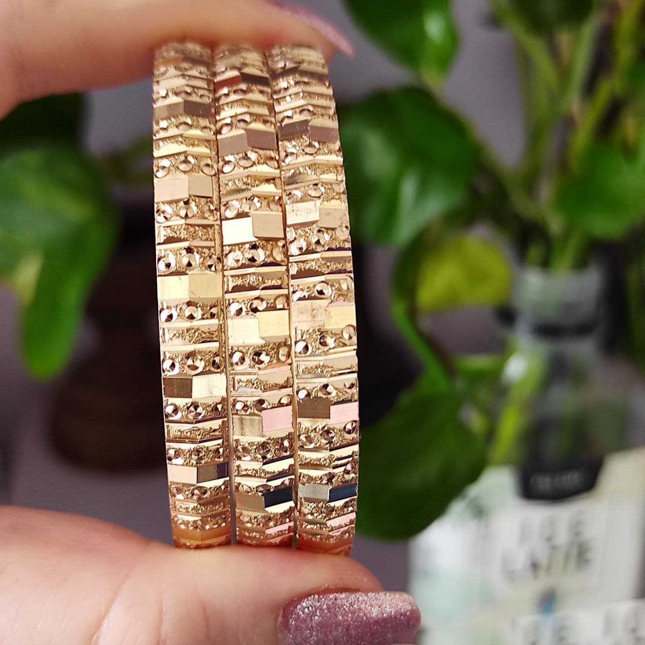 النگو طلاروس 29 النگو طلاروس 29